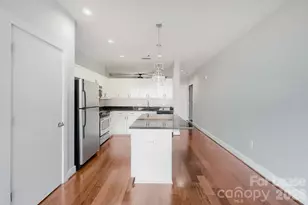 333 W Trade Street W, Charlotte, NC 28202 - Photo 20