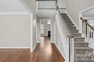1911 Solway Ln, Charlotte, NC 28269 - Photo 4