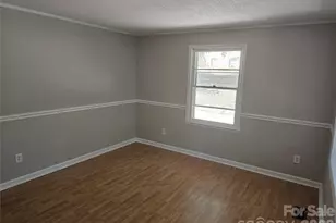 2782 W View St, Hickory, NC 28601 - Photo 6