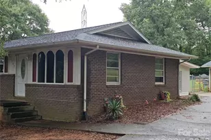 2782 W View St, Hickory, NC 28601 - Photo 28