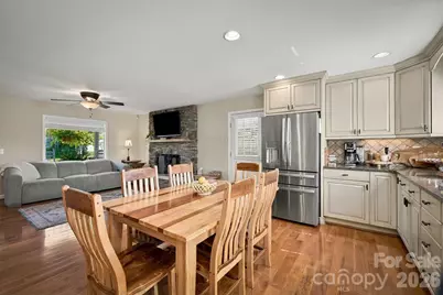 343 Spruce Avenue, Hudson, NC 28638 - Photo 6