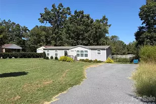2106 Water Plant Rd, Maiden, NC 28650 - Photo 2