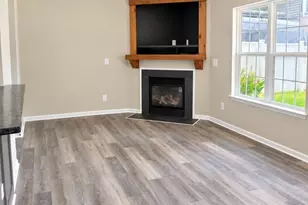 11116 Heritage Green Dr, Cornelius, NC 28031 - Photo 6