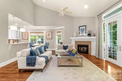211 Towne Place Drive, Hendersonville, NC 28792 - Photo 16