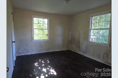 1516 Herrin Avenue, Charlotte, NC 28205 - Photo 8