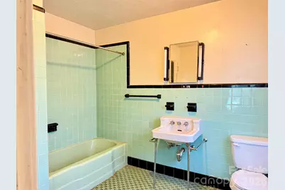 267 Hwy 16 South S, Taylorsville, NC 28681 - Photo 20