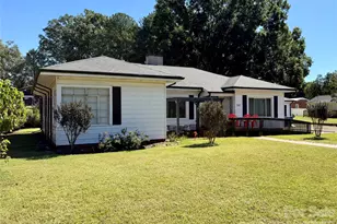 267 Hwy 16 South S, Taylorsville, NC 28681 - Photo 2