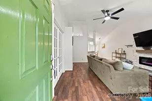 8536 Woodford Bridge Dr, Charlotte, NC 28216 - Photo 4