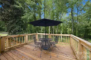 8536 Woodford Bridge Dr, Charlotte, NC 28216 - Photo 26