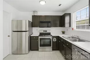 9678 Old Gate Dr, Charlotte, NC 28105 - Photo 6