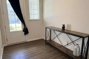 1027 Grays Ml Rd, Charlotte, NC 28215 - Photo 8