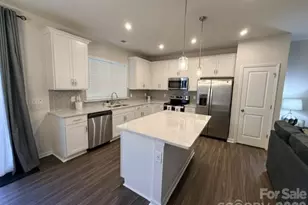 1027 Grays Ml Rd, Charlotte, NC 28215 - Photo 18