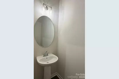 1027 Grays Mill Road, Charlotte, NC 28215 - Photo 10