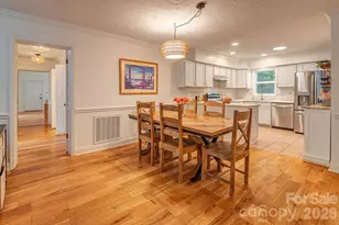 5 Parkway Creek Dr, Asheville, NC 28803 - Photo 4