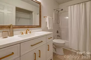 5 Parkway Creek Dr, Asheville, NC 28803 - Photo 20