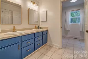 5 Parkway Creek Dr, Asheville, NC 28803 - Photo 16
