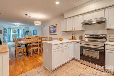 5 Parkway Creek Drive, Asheville, NC 28803 - Photo 12