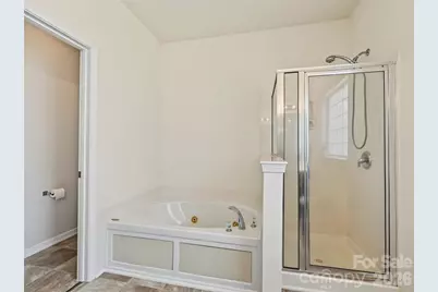 13318 Planters Row Drive, Charlotte, NC 28278 - Photo 18