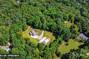 80 Hidden Bluff Ln, Horse Shoe, NC 28742 - Photo 48