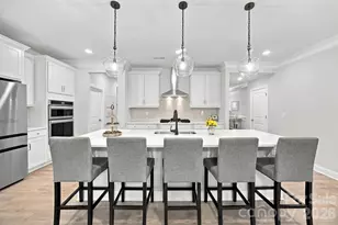 8744 Acadia Pkwy, Sherrills Ford, NC 28673 - Photo 10