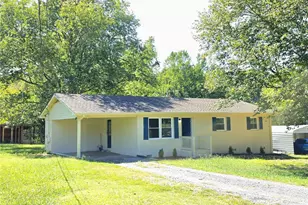 582 Winter Park Dr, Shelby, NC 28152 - Photo 2