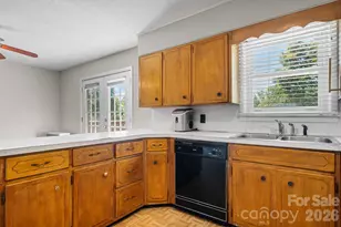 1771 Laura Ln, Lenoir, NC 28645 - Photo 16