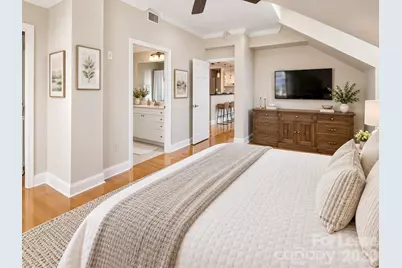 300 W 5th Street #653, Charlotte, NC 28202 - Photo 12