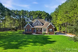 107 Dupree Ln, Mooresville, NC 28115 - Photo 2