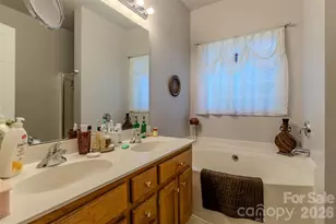 9008 Meredith Leigh Ln, Cherryville, NC 28021 - Photo 24