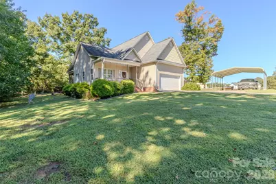 9008 Meredith Leigh Lane, Cherryville, NC 28021 - Photo 4