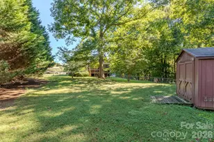 9008 Meredith Leigh Ln, Cherryville, NC 28021 - Photo 12