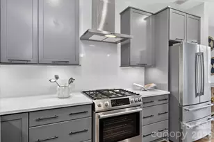 2727 N Brevard St, Charlotte, NC 28205 - Photo 14
