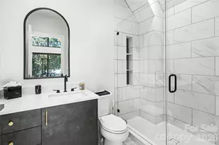 5447 Topping Pl, Charlotte, NC 28209 - Photo 38