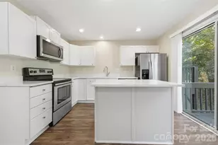 641 Mountainwater Dr, Charlotte, NC 28262 - Photo 12