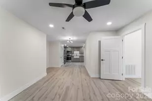 2366 W Paradise Harbor Dr, Connelly Springs, NC 28612 - Photo 36