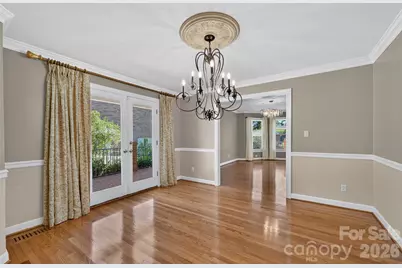 1058 13th Avenue Place NW, Hickory, NC 28601 - Photo 6
