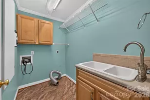 1058 13th Ave Pl NW, Hickory, NC 28601 - Photo 14