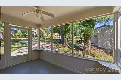 1004 S South Street, Gastonia, NC 28052 - Photo 22