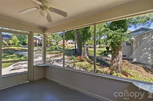 1004 S South St, Gastonia, NC 28052 - Photo 22