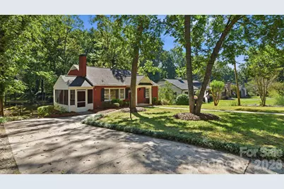 1004 S South Street, Gastonia, NC 28052 - Photo 4
