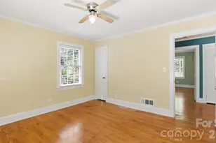 1004 S South St, Gastonia, NC 28052 - Photo 18