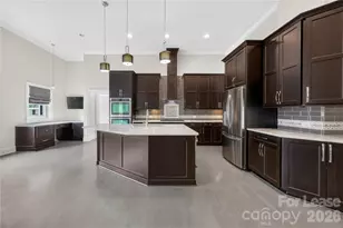 129 Aqua Dr, Mooresville, NC 28117 - Photo 24