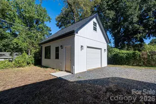 2520 Alleghany St, Charlotte, NC 28208 - Photo 6