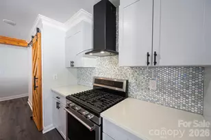2520 Alleghany St, Charlotte, NC 28208 - Photo 14