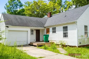 2101 Camp Greene St, Charlotte, NC 28208 - Photo 2