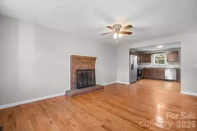 934 Fairview Drive SW, Lenoir, NC 28645 - Photo 4