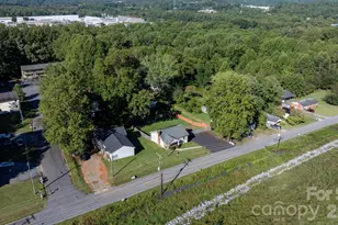 934 Fairview Dr SW, Lenoir, NC 28645 - Photo 22