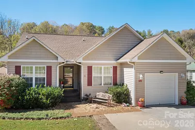25 Village Street, Clyde, NC 28721 - Photo 2