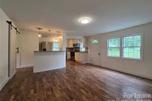 2128 Hodgin St, Gastonia, NC 28056 - Photo 4