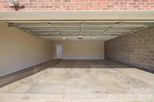 9530 Driftwood Ct, Hickory, NC 28601 - Photo 36